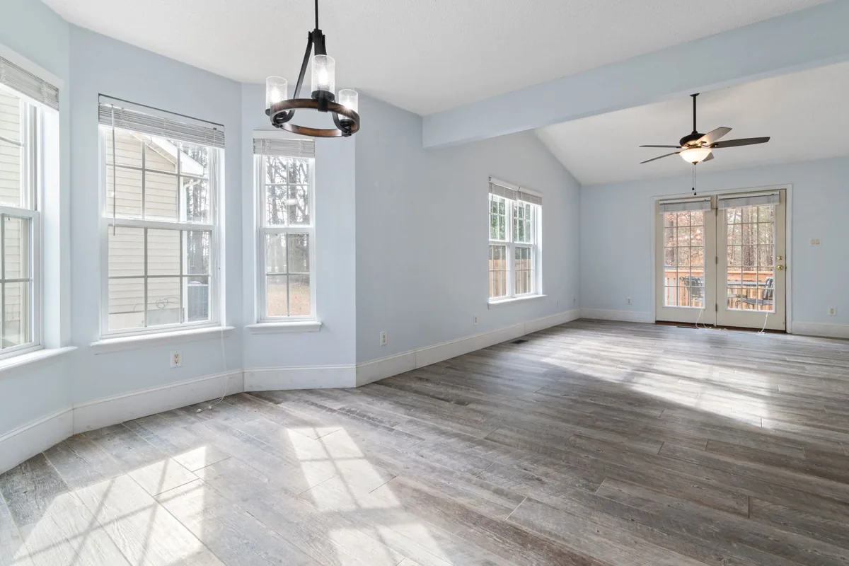 Clean, safe room after biohazard cleanup in Fairfield Plantation, GA